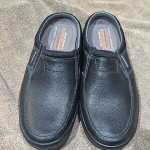 Sketchers Slip ons